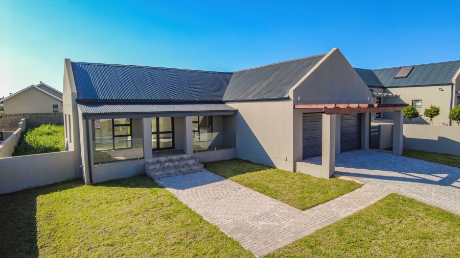 3 Bedroom Property for Sale in Vredenburg Western Cape